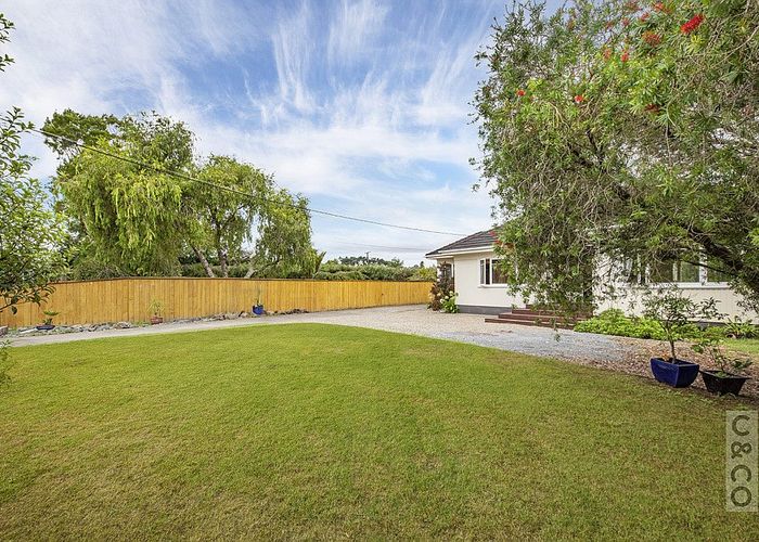 at 7 Taupaki Road, Henderson