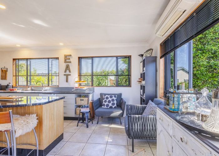  at 709 Nelson Street North, Hastings