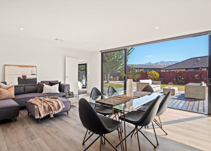  at 72 Risinghurst Terrace, Lower Shotover, Lower Shotover
