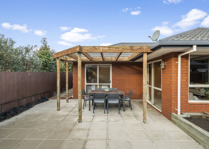  at 33A Daniels Road, Redwood, Christchurch