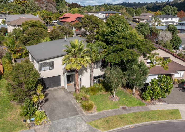  at 48 Newbury Place, Schnapper Rock, North Shore City, Auckland