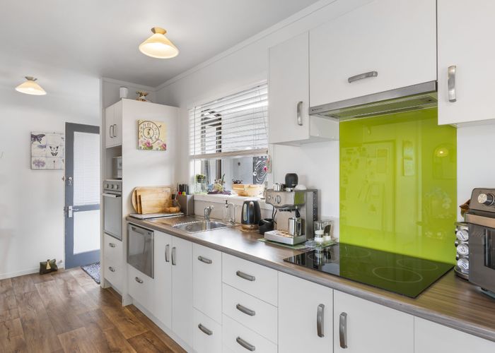  at 25B Olive Terrace, Paraparaumu Beach, Kapiti Coast, Wellington