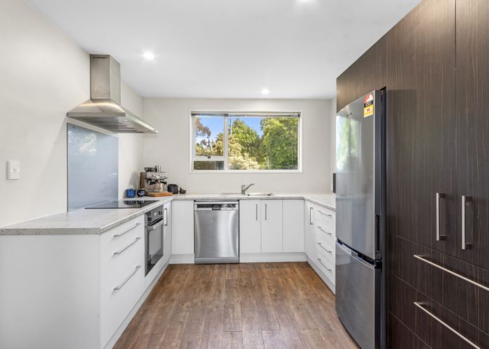  at 1/310 Memorial Avenue, Burnside, Christchurch