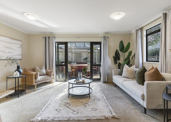  at 1 Siena PL, Te Atatu Peninsula, Waitakere