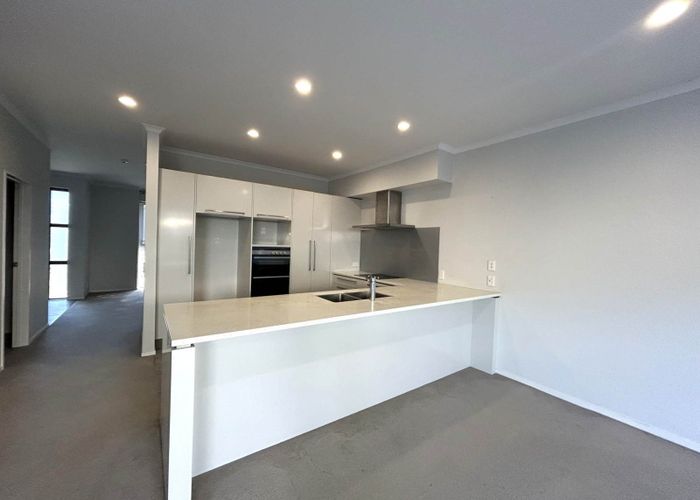  at 104 Stonefields Avenue, Stonefields, Auckland City, Auckland