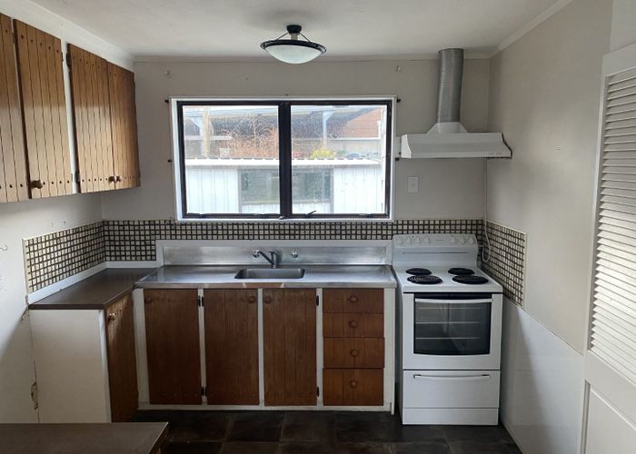  at 92 Lord Street, Stokes Valley, Lower Hutt, Wellington