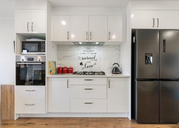  at 13 Lovely Lane, Manurewa, Manukau City, Auckland