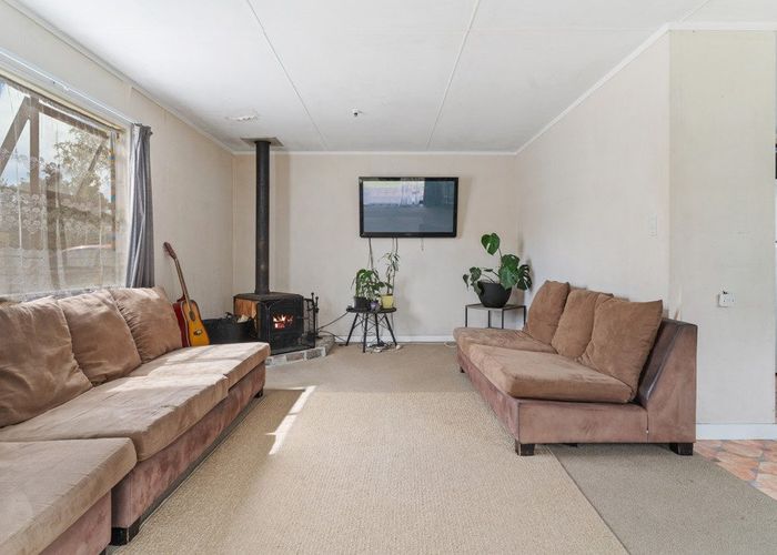  at 143 Waitaha Road, Welcome Bay, Tauranga
