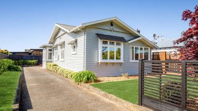  at 42 Limbrick Street, Terrace End, Palmerston North