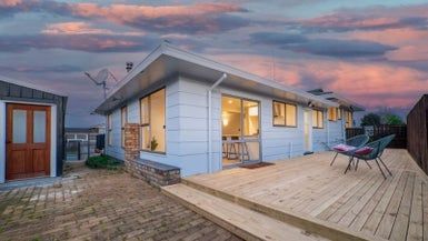  at 40 Mckinstry Avenue, Mangere East, Auckland