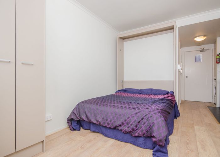  at 1404/96 Symonds Street, Grafton, Auckland