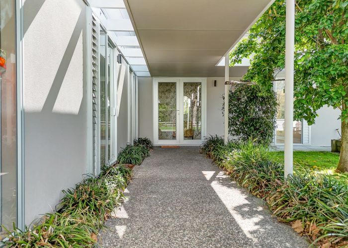  at 53 Western Line, Whanganui