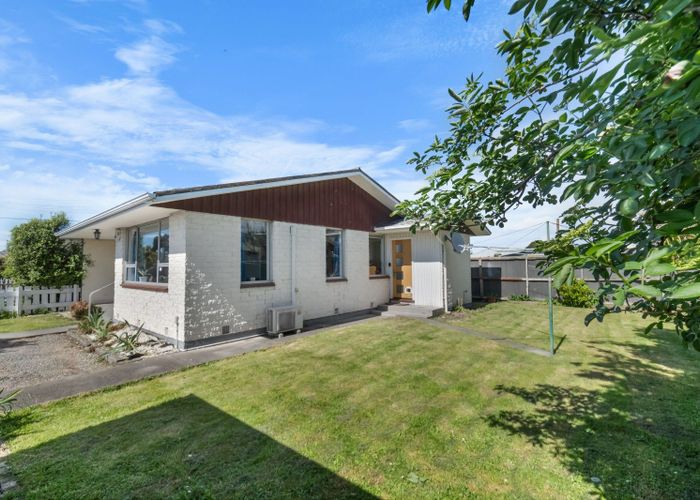  at 3/90 Springs Road, Hornby, Christchurch