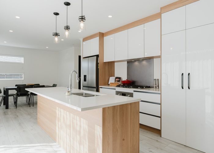  at 11 Lavinias Way, Chartwell, Hamilton, Waikato