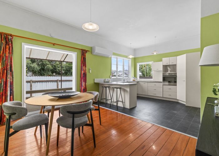  at 701 Avenue Road West, Saint Leonards, Hastings, Hawke's Bay