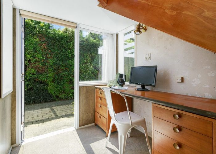  at 2/319 Riverside Drive, Waterloo, Lower Hutt