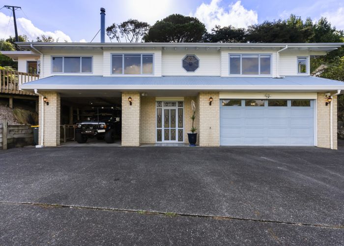  at 105 Waitakere Road, Waitakere, Waitakere City, Auckland