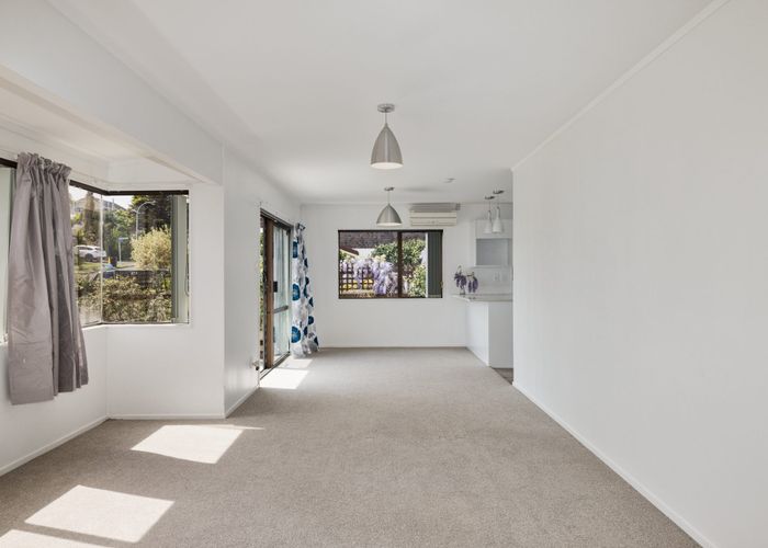  at 39 Corinna Street, Welcome Bay, Tauranga