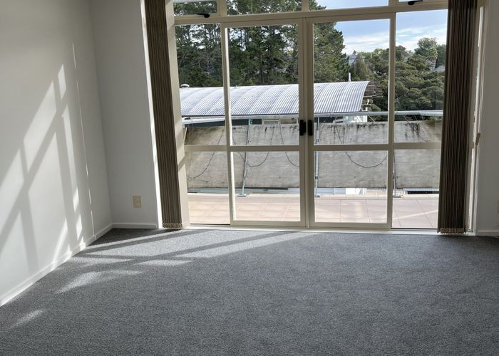  at A6/20 Ian Marwick Place, Birkenhead, North Shore City, Auckland