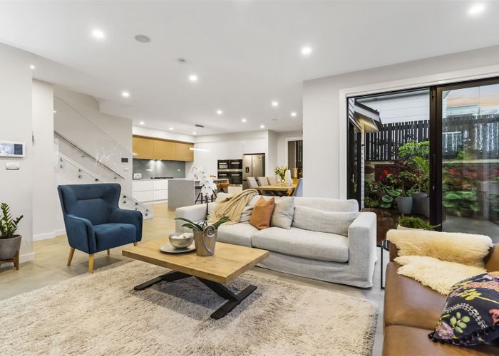  at 12 Caldera Drive, Long Bay, Auckland