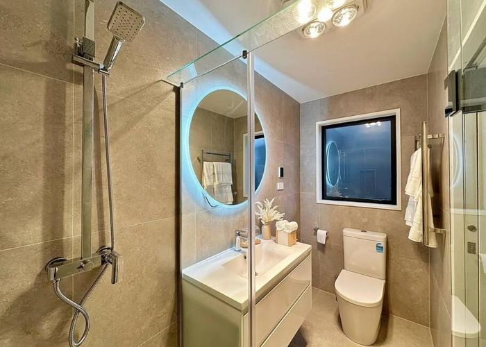 at 7B Walford Road, Point Chevalier, Auckland City, Auckland
