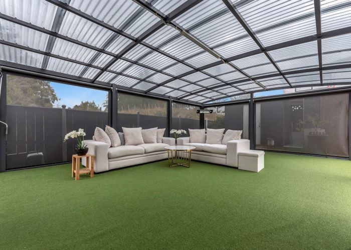  at 8 Arahanga Road, Flat Bush, Manukau City, Auckland