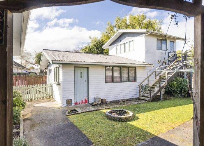  at 8 Gemini Avenue, Milson, Palmerston North