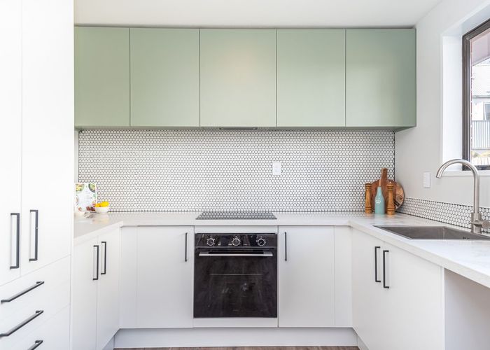  at 2/61 Caledonian Road, St Albans, Christchurch