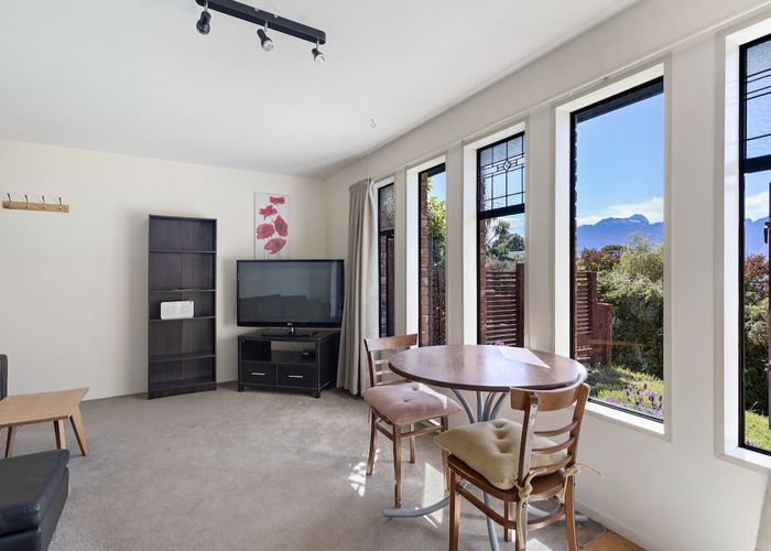  at 10 Moss Lane, Sunshine Bay, Queenstown