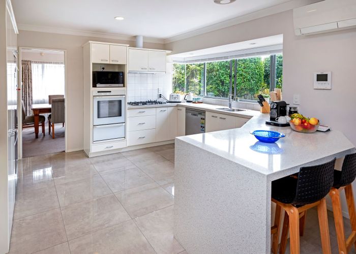  at 8 Bronte Place, Somerville, Auckland