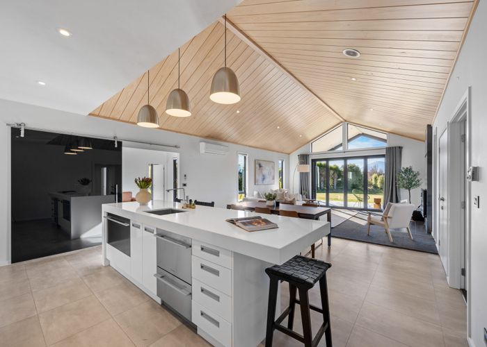  at 6 Hidden Hills Drive, Wanaka, Wanaka, Otago