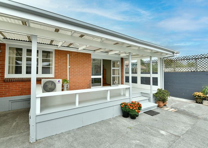 at 3 Pengelly Place, Parakai, Helensville