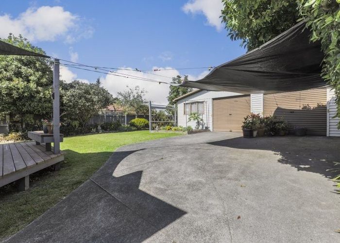  at 33 Greenhaven Ave, Papakura, Papakura, Auckland