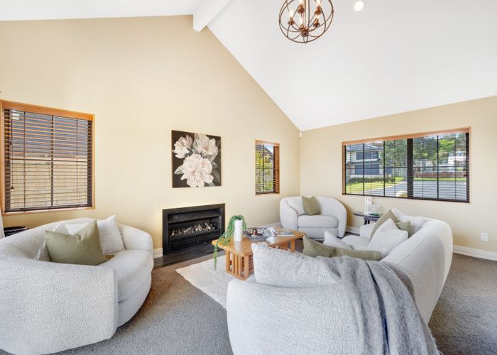  at 49 Westerham Drive, Dannemora, Manukau City, Auckland