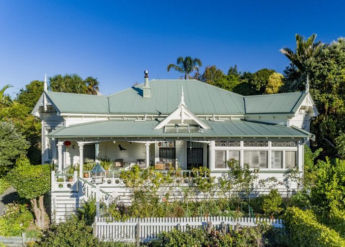  at 15 Cameron Road, Bluff Hill, Napier