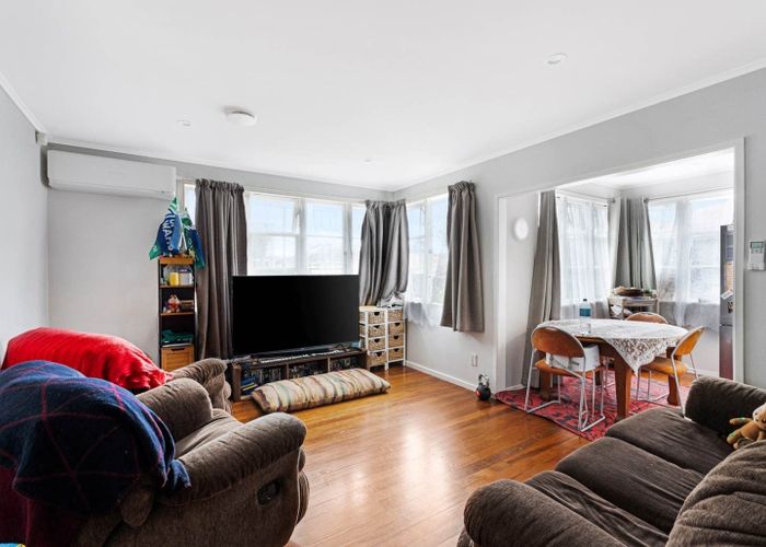  at 34 Kawiti Avenue, Point England, Auckland City, Auckland