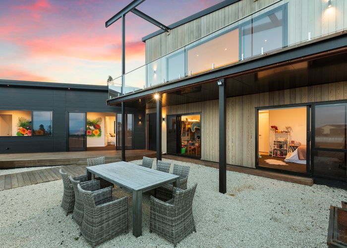  at 246 Hillcrest Road, Wainui, Wainui