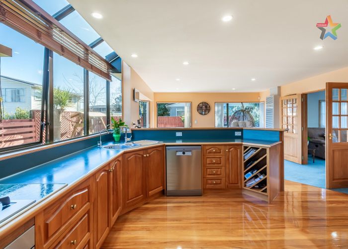  at 2/12 Epuni Street, Hutt Central, Lower Hutt