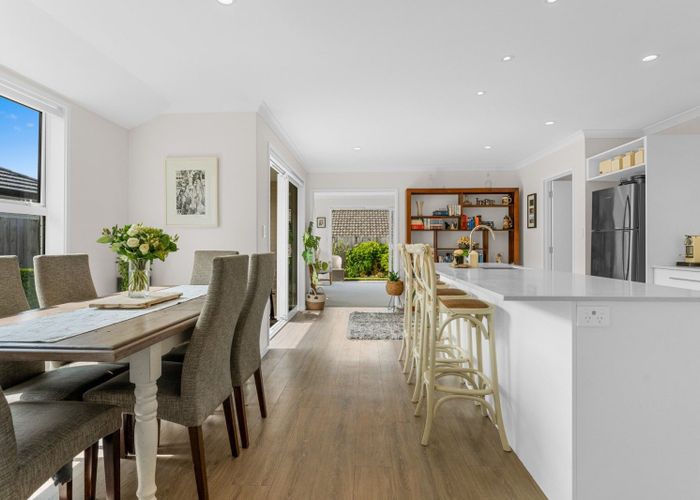  at 20 Fearnley Grove, Pyes Pa, Tauranga