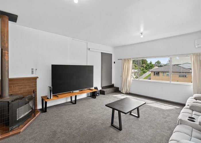  at 11 Dunton Drive, Welcome Bay, Tauranga, Bay Of Plenty