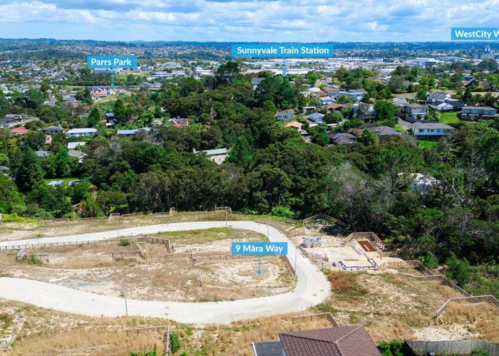 at 9 Mara Way, Sunnyvale, Waitakere City, Auckland