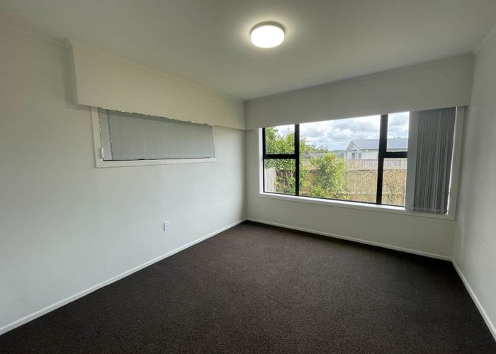  at 401 Main Road, Huapai, Kumeu