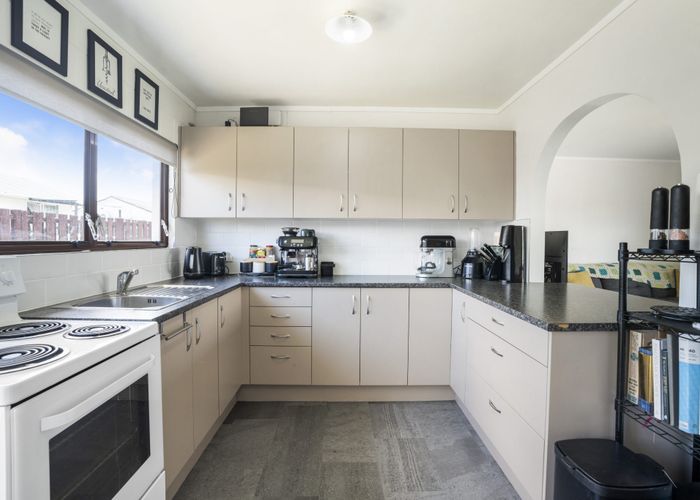  at 2/51 Browns Road, Manurewa, Manukau City, Auckland