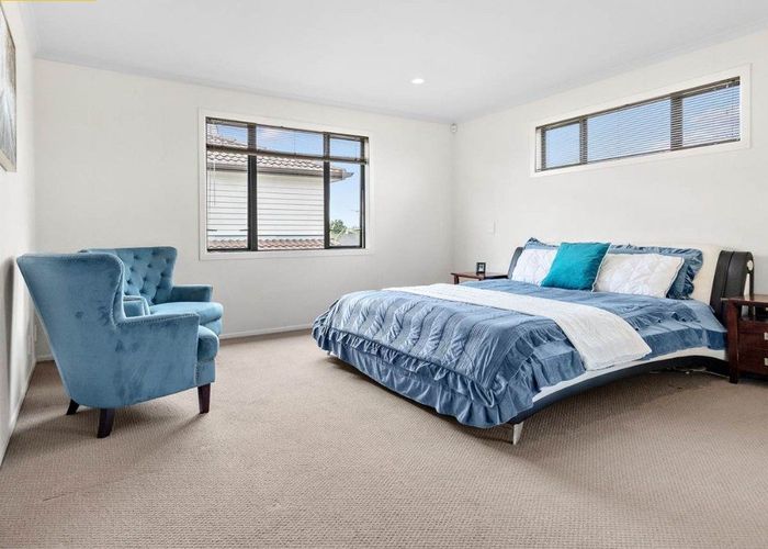  at 6 Shingleton Lane, Flat Bush, Manukau City, Auckland