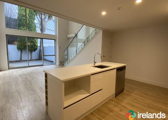  at 3/28 Salisbury Street, City Centre, Christchurch City, Canterbury