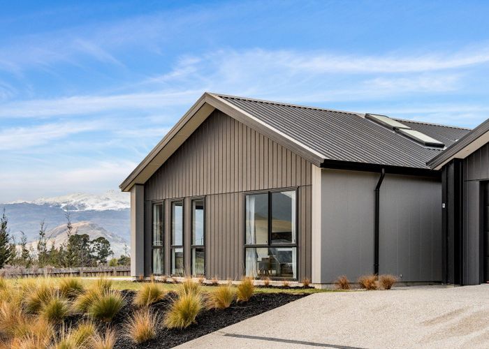  at 9 Spur Ridge Rise, Hanley's Farm, Jacks Point, Queenstown-Lakes, Otago