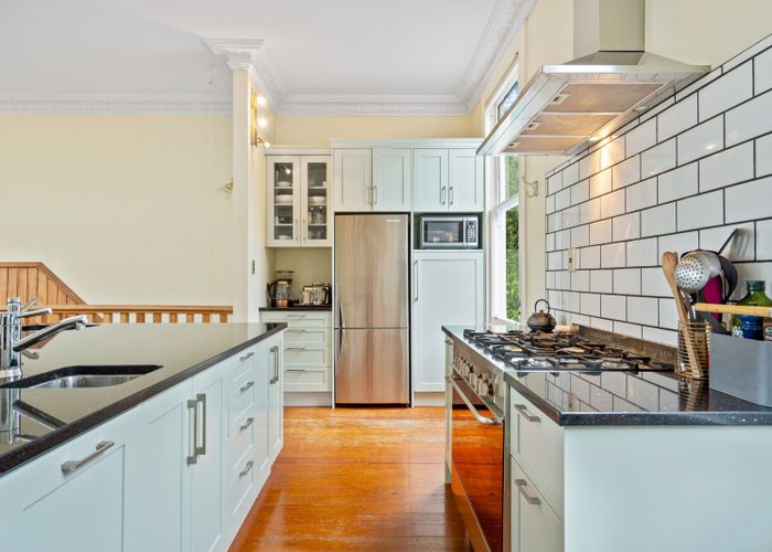  at 32 Erin Street, Roslyn, Dunedin, Otago