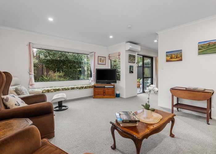  at 63b Beachville Road, Redcliffs, Christchurch City, Canterbury