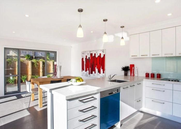  at 21a Highbury Street, Avondale, Auckland City, Auckland