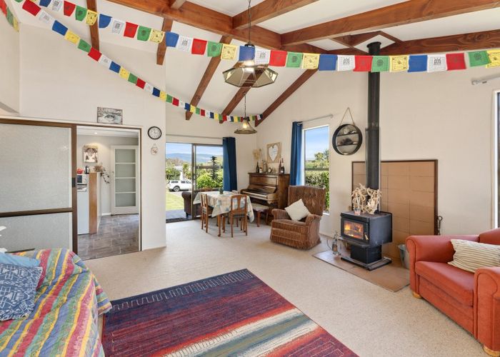  at 33 Sarah Street, Waikawa Beach